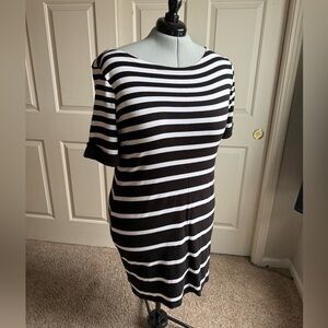 Karen Scott Black and White Mini Dress with Cuffed Sleeves Size 2x